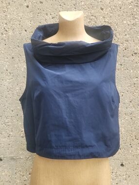 Sun Kim Navy Crop Top